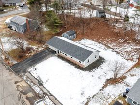 4 Richard Rd, Hudson MA 01749