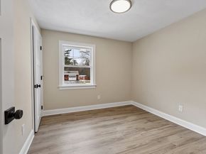 4 Richard Rd, Hudson MA 01749