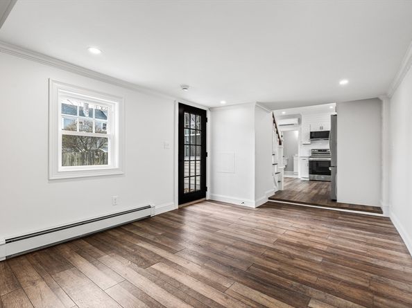 5R Smith St 2, Rockport MA 01966