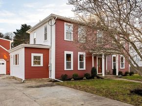 158 Central St, Rockland MA 02370