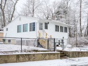 44 Patterson St, Weymouth MA 02189