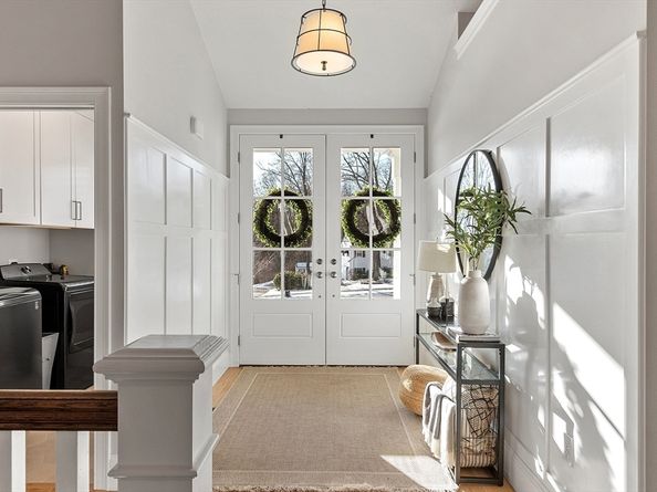 57 Old Brook Rd, Shrewsbury MA 01545