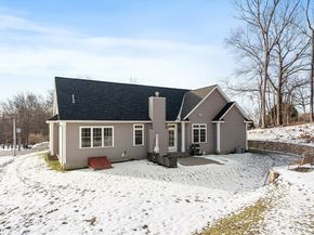 57 Old Brook Rd, Shrewsbury MA 01545