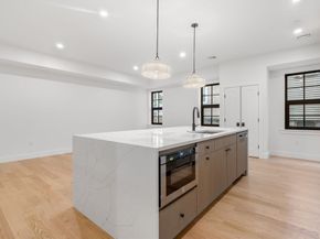 33 Pearl St. 1, Boston MA 02125