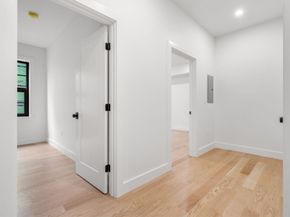 33 Pearl St. 1, Boston MA 02125