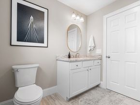 7 Hill St 16, Norfolk MA 02056