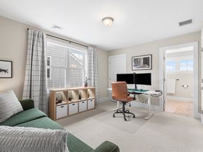 7 Hill St 16, Norfolk MA 02056