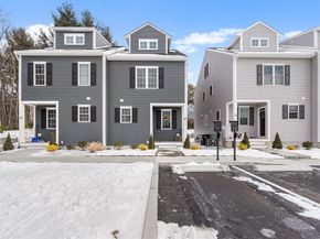 7 Hill St 16, Norfolk MA 02056