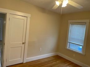 10 Naviens Ln 1, Waltham MA 02453