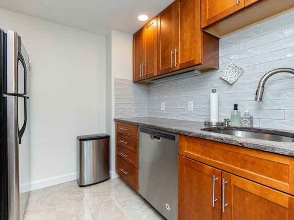 8-12 Museum Way 312, Cambridge MA 02141