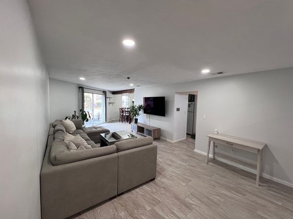 39 Christopher B, Stoughton MA 02072