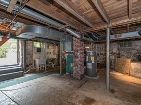 18 Granite Street, Rockport MA 01966