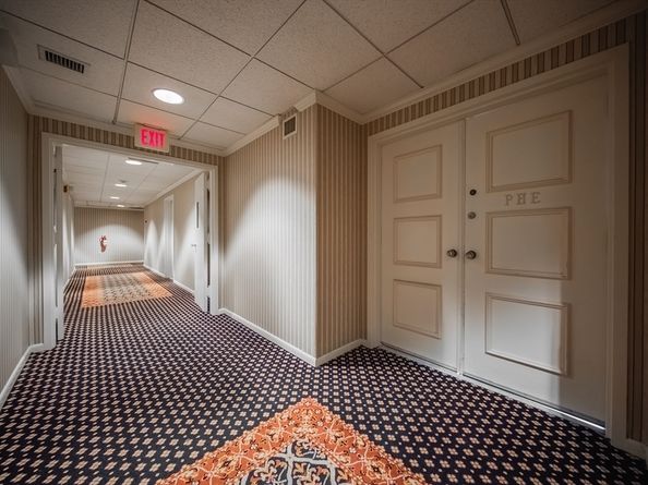 1002 Paradise Rd PHE, Swampscott MA 01907