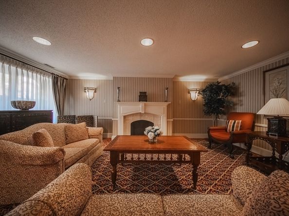 1002 Paradise Rd PHE, Swampscott MA 01907