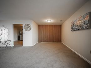 1002 Paradise Rd PHE, Swampscott MA 01907