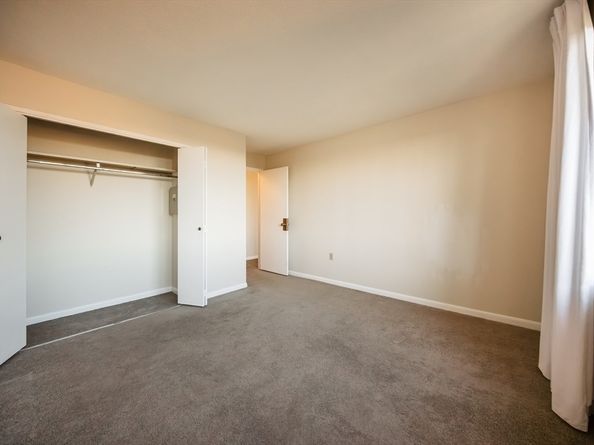 1002 Paradise Rd PHE, Swampscott MA 01907