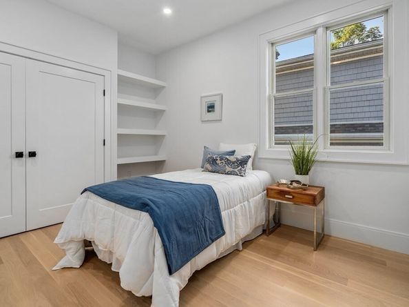 89 University Road, Brookline MA 02445