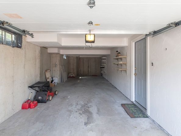 1077 Boylston St, Newton MA 02461