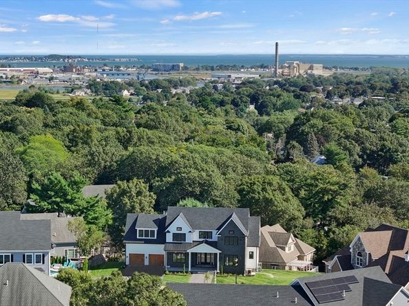 4 Oneil Way, Saugus MA 01906