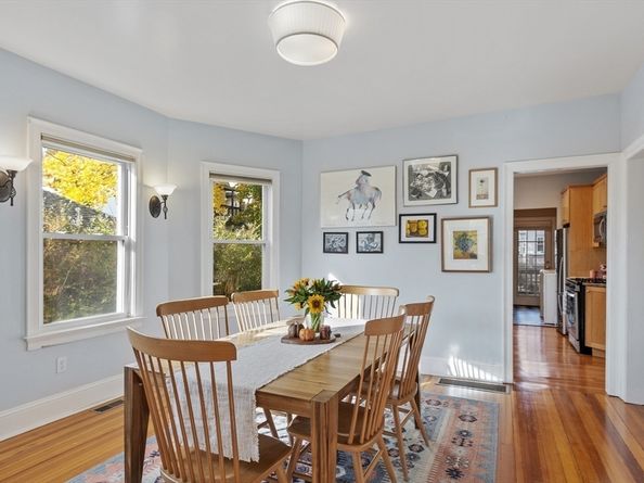 10 Marlboro St 1, Belmont MA 02478