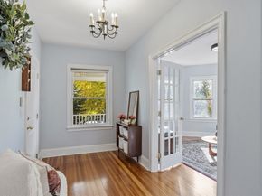 10 Marlboro St 1, Belmont MA 02478