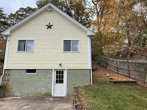 10 Fir Rd, Pembroke MA 02359