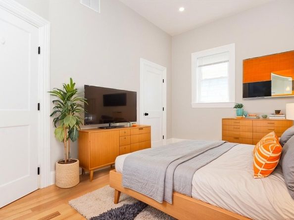 14 Grant St, Boston MA 02125