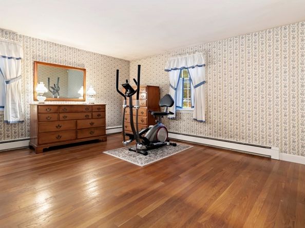 33 Wing Road, Lynnfield MA 01940