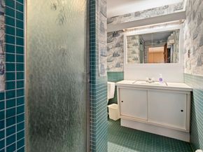 33 Wing Road, Lynnfield MA 01940