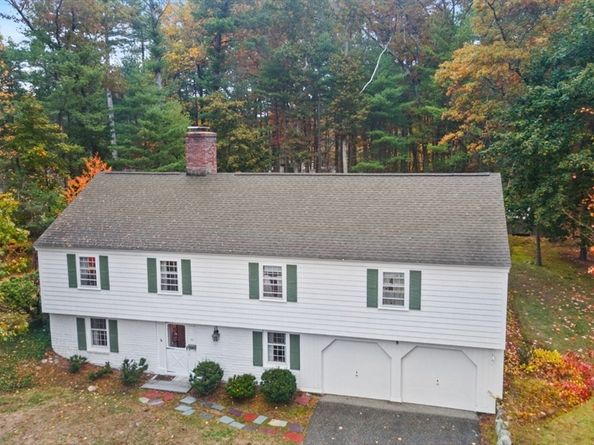33 Wing Road, Lynnfield MA 01940