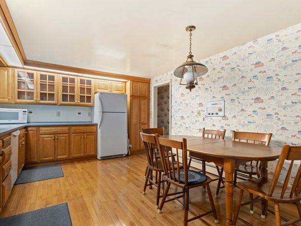 33 Wing Road, Lynnfield MA 01940