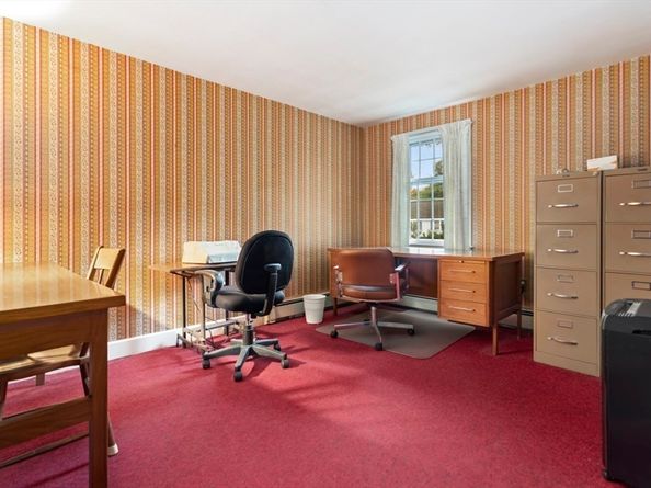 33 Wing Road, Lynnfield MA 01940