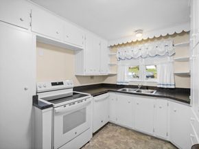 132 West Main Street, Northborough MA 01532