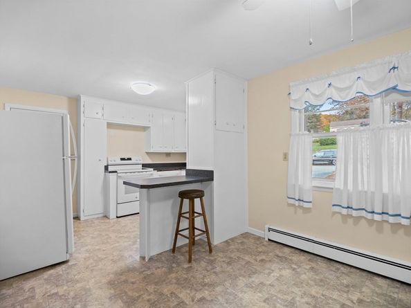 132 West Main Street, Northborough MA 01532