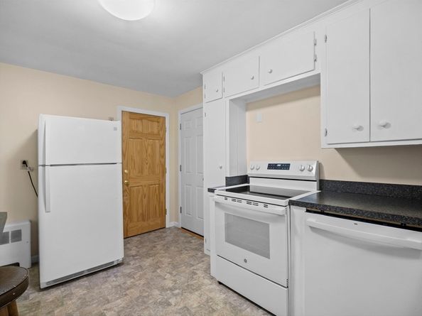 132 West Main Street, Northborough MA 01532