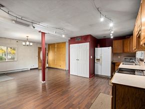 2 Sunset Ln, Spencer MA 01562