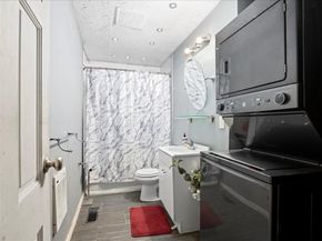 2 Sunset Ln, Spencer MA 01562