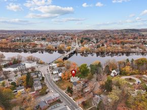 285 Main St, Groveland MA 01834