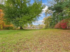 285 Main St, Groveland MA 01834