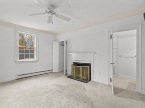 285 Main St, Groveland MA 01834