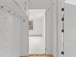 285 Main St, Groveland MA 01834