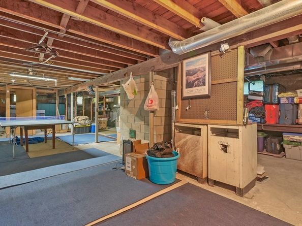 35 Snake Brook Road, Wayland MA 01778