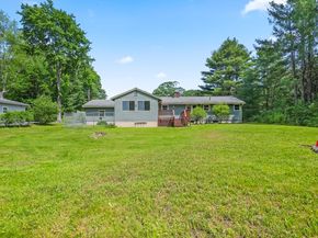 35 Snake Brook Road, Wayland MA 01778