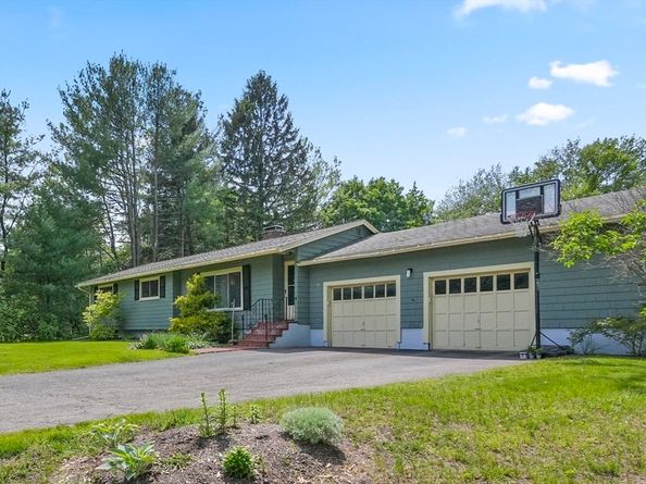 35 Snake Brook Road, Wayland MA 01778