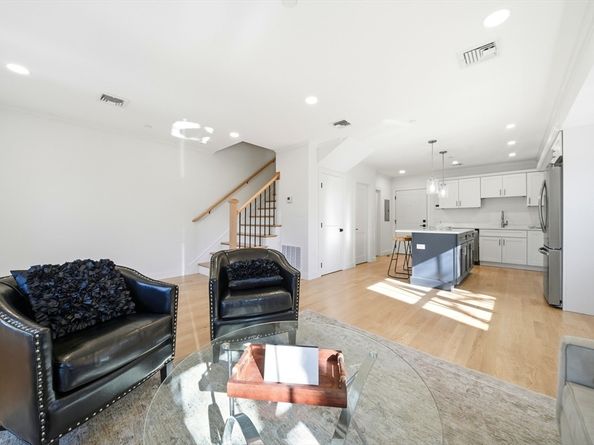 50 N. Payne St 1, Quincy MA 02169