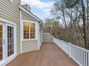 4004 Brompton Circle 4004, Worcester MA 01609