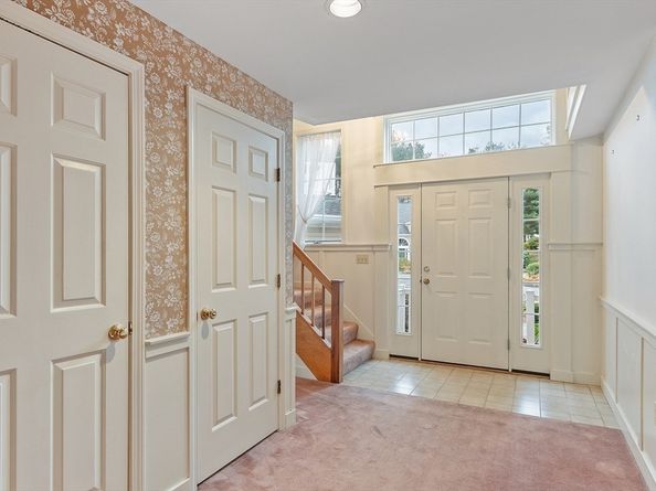 4004 Brompton Circle 4004, Worcester MA 01609