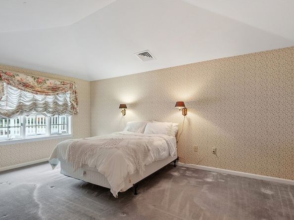 4004 Brompton Circle 4004, Worcester MA 01609