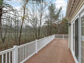 4004 Brompton Circle 4004, Worcester MA 01609