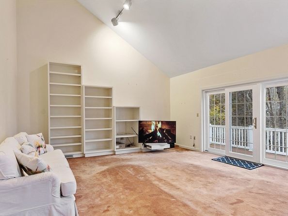 4004 Brompton Circle 4004, Worcester MA 01609